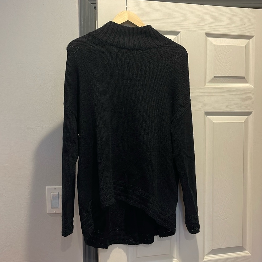 Old Navy Long Sleeve Sweater